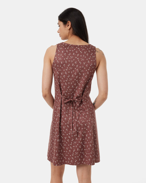 Red-V-Neck-Buttoned-Knee-Length-Tank-Dress-TCW6091-3718_4.jpg