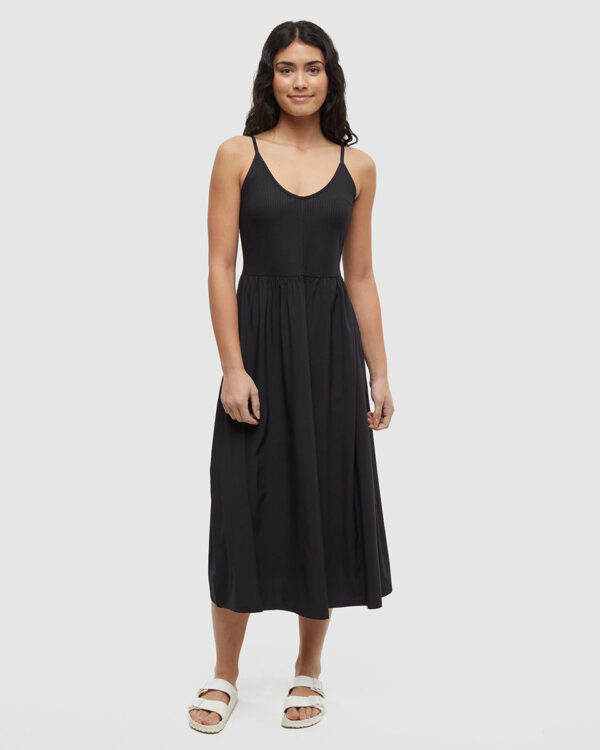 TCW6189-0164-meteorite-black-eco-friendly-tank-dress_1.jpg TCW6189-0164-meteorite-black-eco-friendly-tank-dress_1.jpg