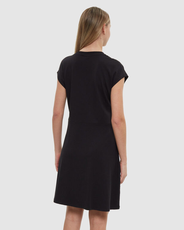 TCW6192-0164-meteorite-black-regular-fit-knot-front-dolman-dress_3.jpg